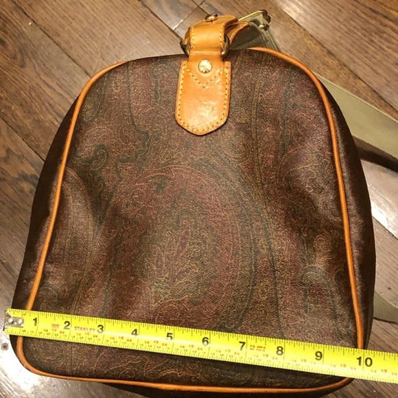 ETRO Milano Red Paisley Boston Weekend Bag With Carry Strap 50 cm - Picture 11 of 15